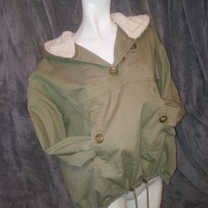 Women's Pull-over style top